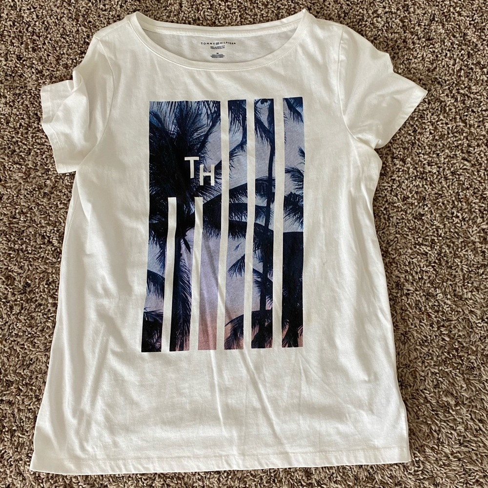 White Tommy Hilfiger Tee